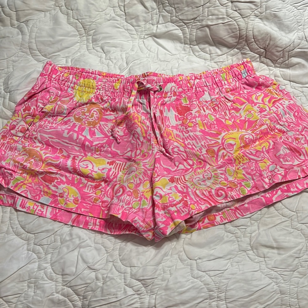 Lilly Pulitzer short